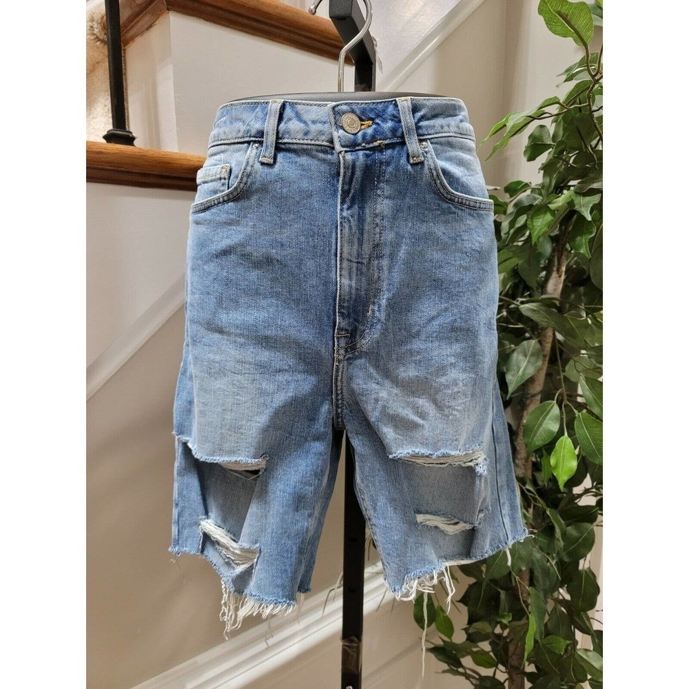 Forever 21 Women's Blue Denim Cotton High Rise Casual Bermuda Shorts Size 27